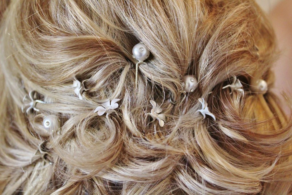 Hair Accessories for your first date